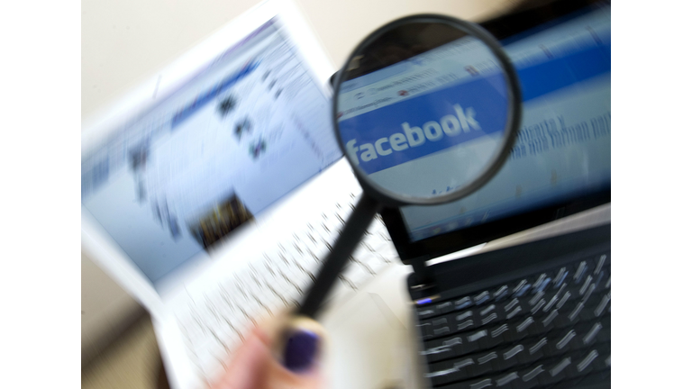 COLOMBIA-FACEBOOK-INTERNET-STOCKS