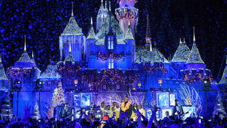 'The Wonderful World Of Disney: Magical Holiday Celebration' Thanksgiving 