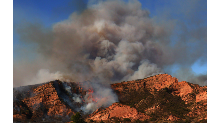 Santa Ana Winds Stokes Multiple Wildfires In Southern California