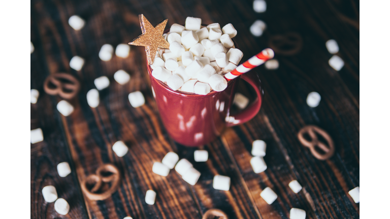Close-up on hot chocolate mug covered with marshmallow