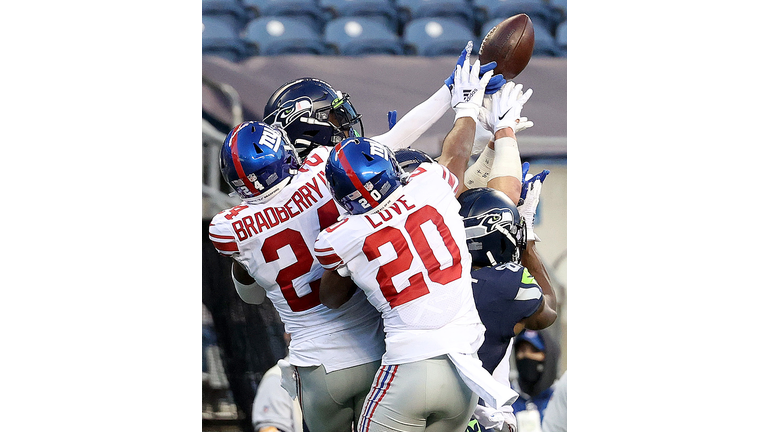 New York Giants v Seattle Seahawks