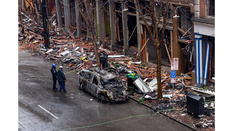 Volunteer Group Helps Clean Up Nashville Bombing Site