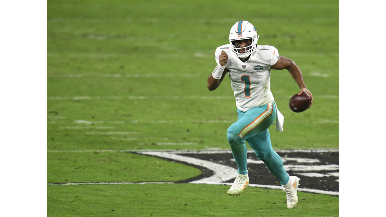 Miami Dolphins v Las Vegas Raiders