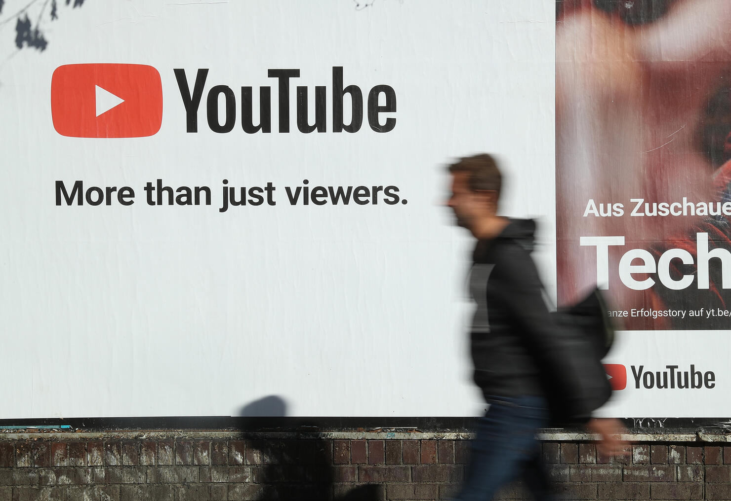 YouTube Billboard Advertisement