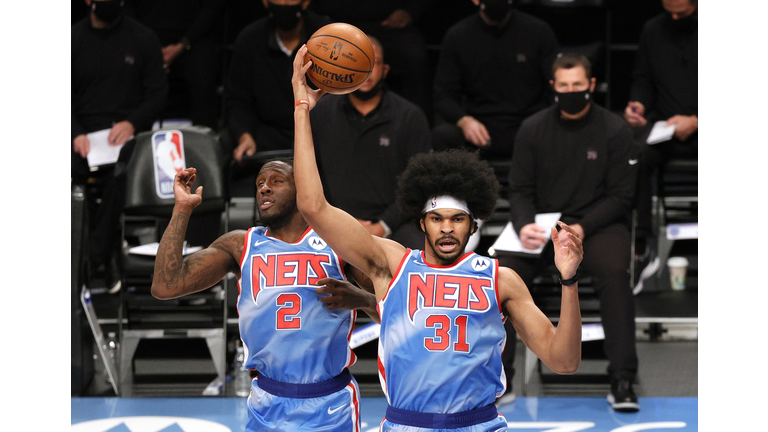  Newest Cavaliers Jarrett Allen (right) and Taurean Prince (left) (Photo by Sarah Stier/Getty Images)
