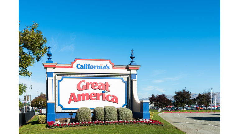 California's Great America sign