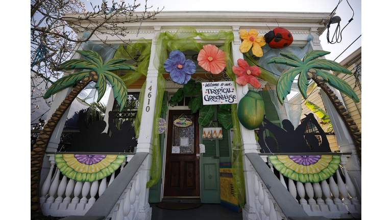 Despite Pandemic, New Orleans Gets Festive For Mardi Gras