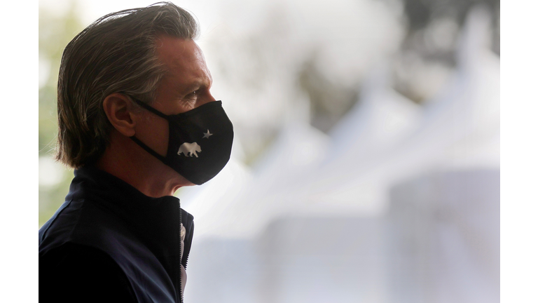 Mass Vaccination Site Opens At Cal State In Los Angeles