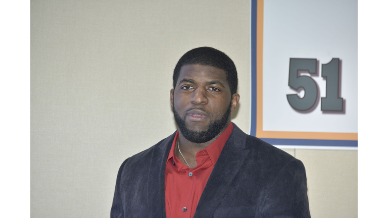 NFL Linebacker Emmanuel Acho Visits United Way Of Long Island