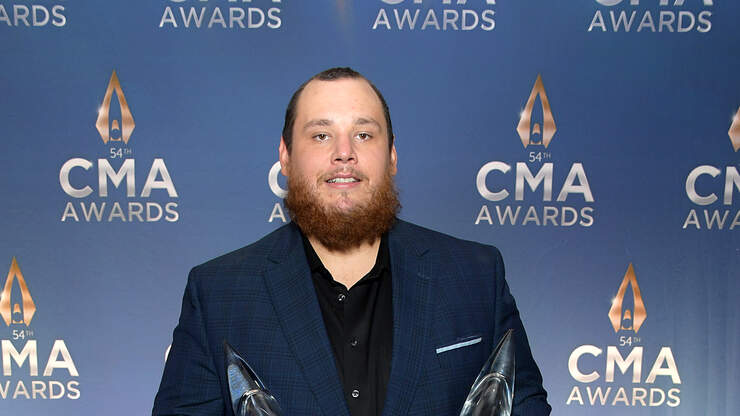 Read more about the article ¿Me estás diciendo que LUKE COMBS no solo lanzó la canción de boda del año?  |  93.1 WPOC