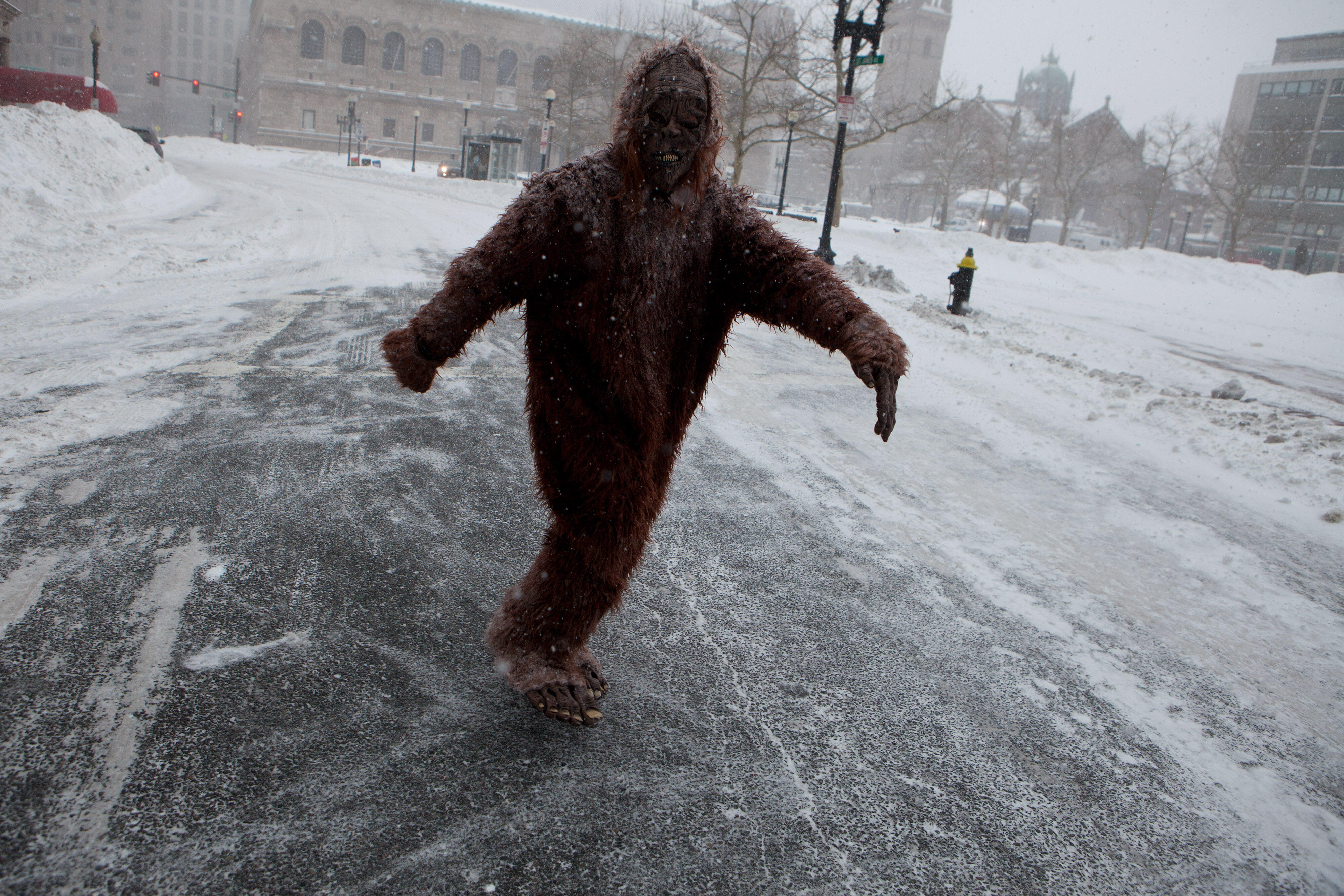 Oklahoma lawmaker introduces bill to establish Bigfoot hunting season