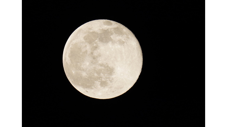 Full Moon Over Berlin