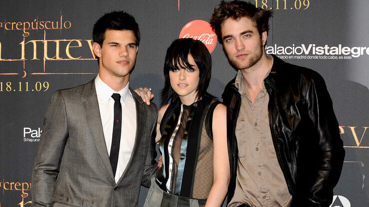 Check Out What The Twilight Cast Looks Like 12 Years Later