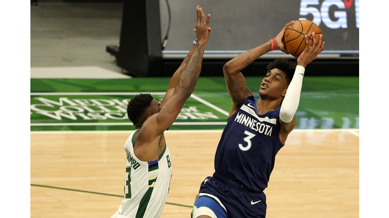 Minnesota Timberwolves v Milwaukee Bucks