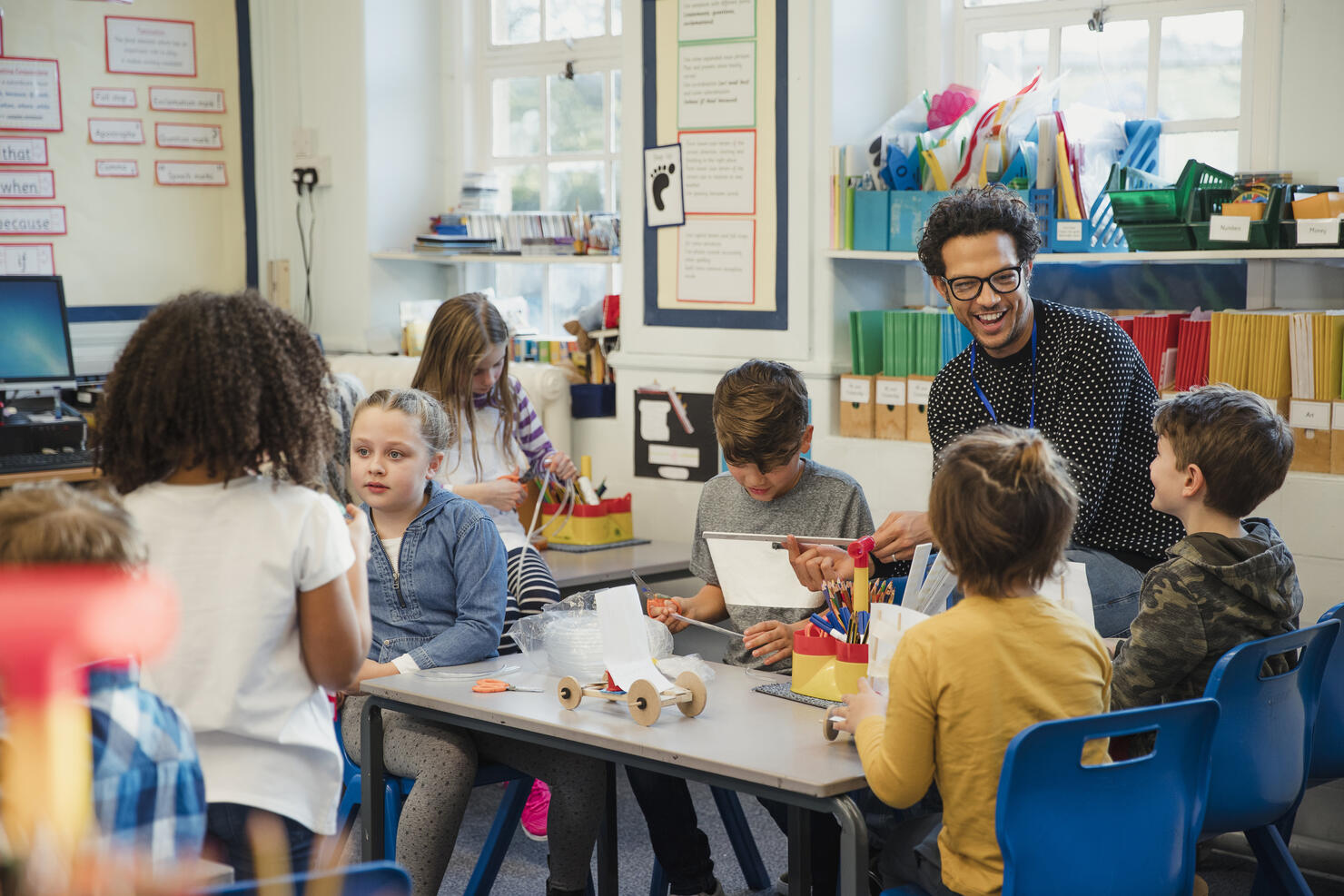 Building in Elementary Class with their Teacher