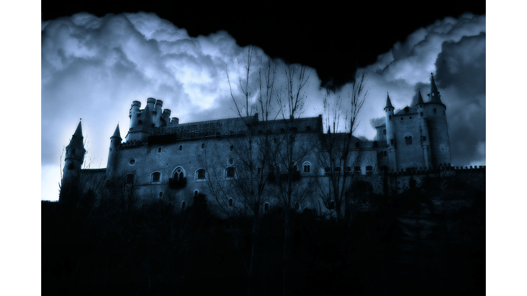 Living Off the Grid / Paranormal Tours