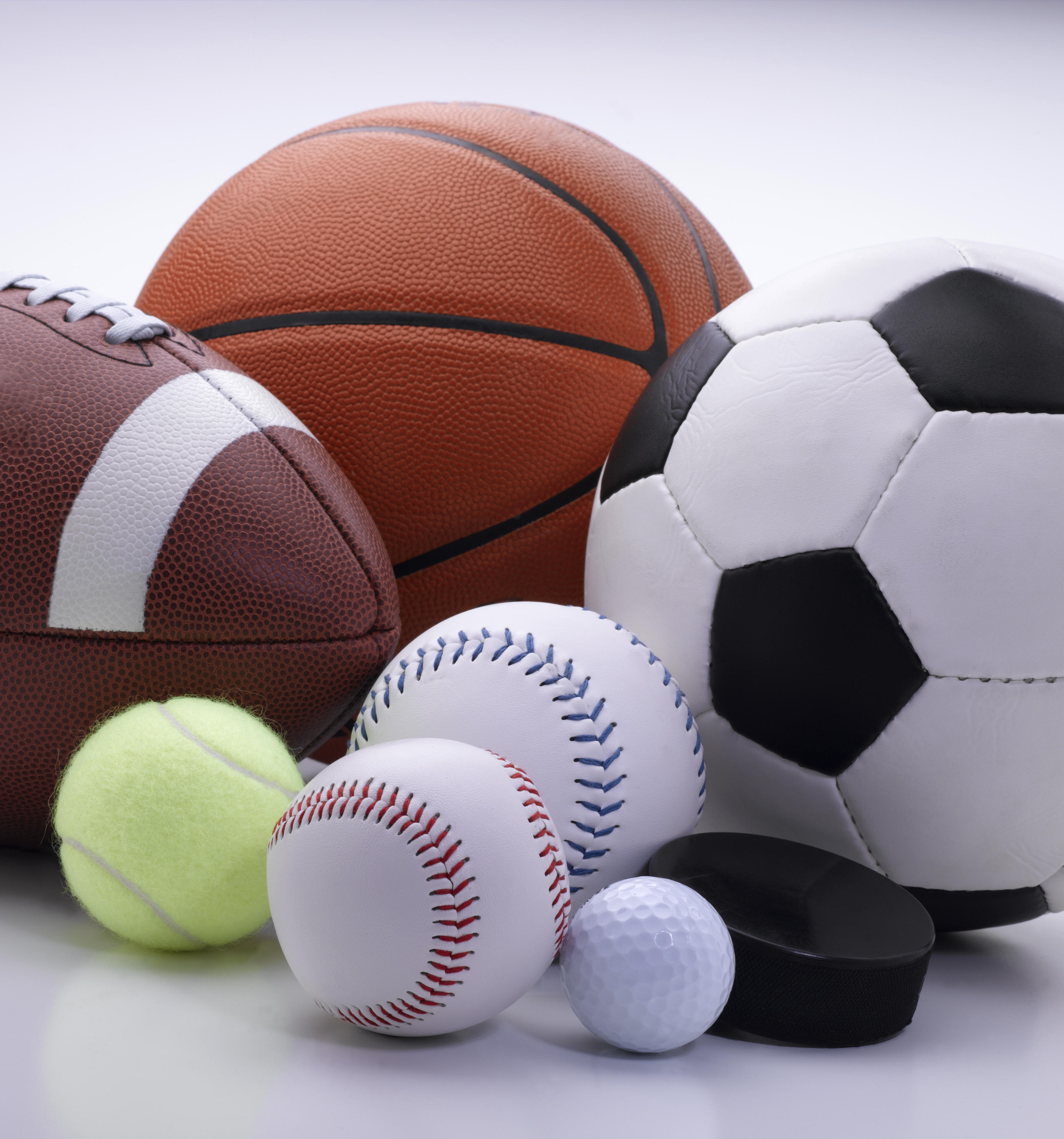 Sports items. Спортивные мячи. Мяч (спорт). Мячи разные спортивные. Игровые виды спорта.