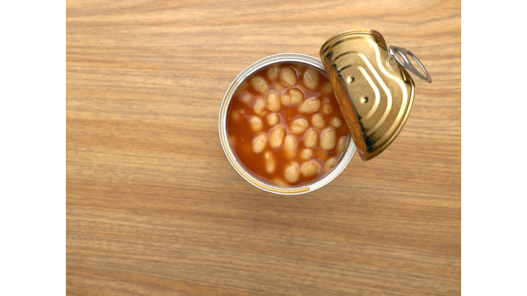 Open tin of baked beans