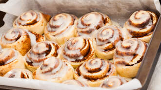 Cinnabon Drops Holiday Scented Wrapping Paper