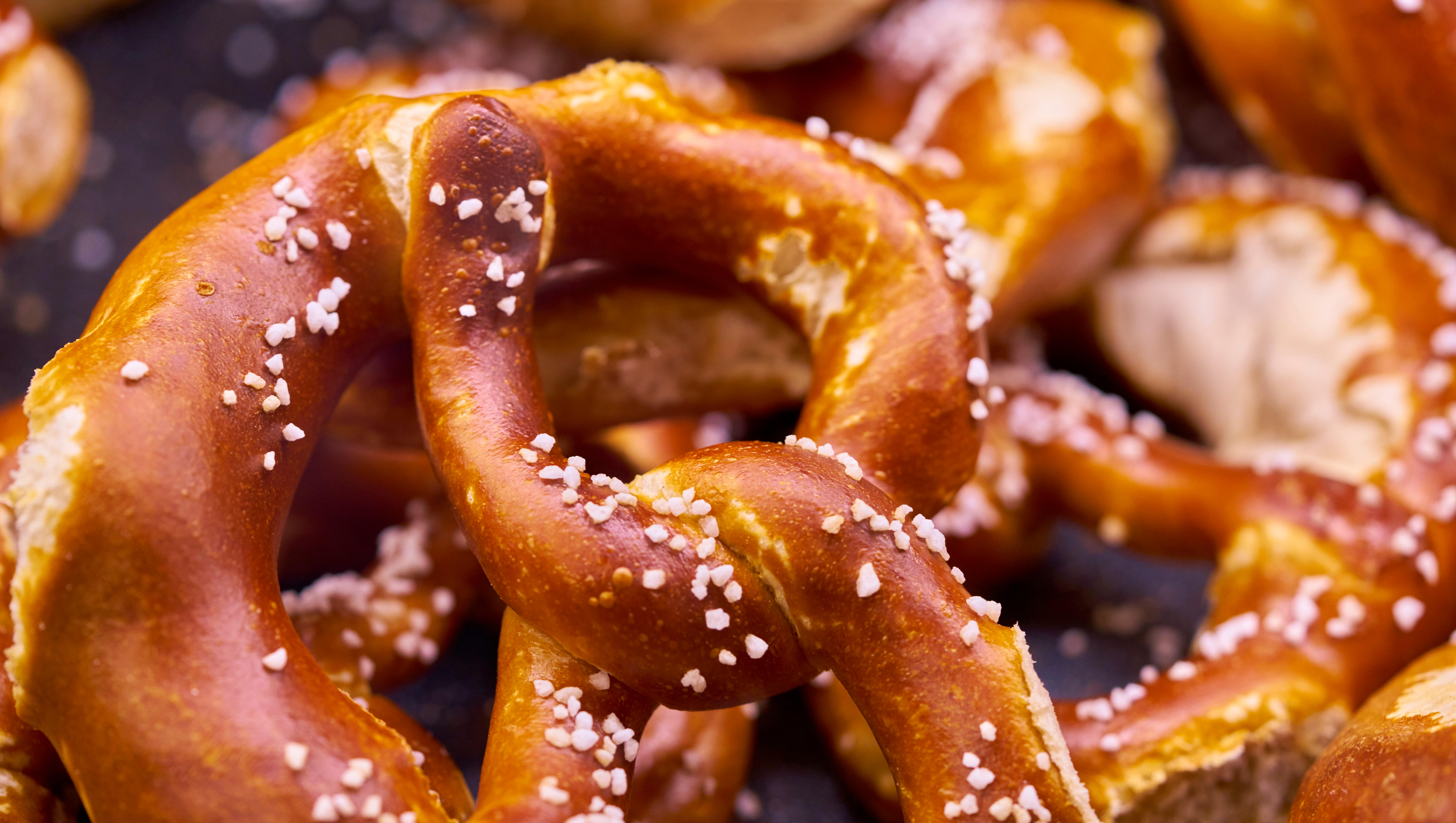 Middle School Students Served Pretzels Covered With Oven Cleaner