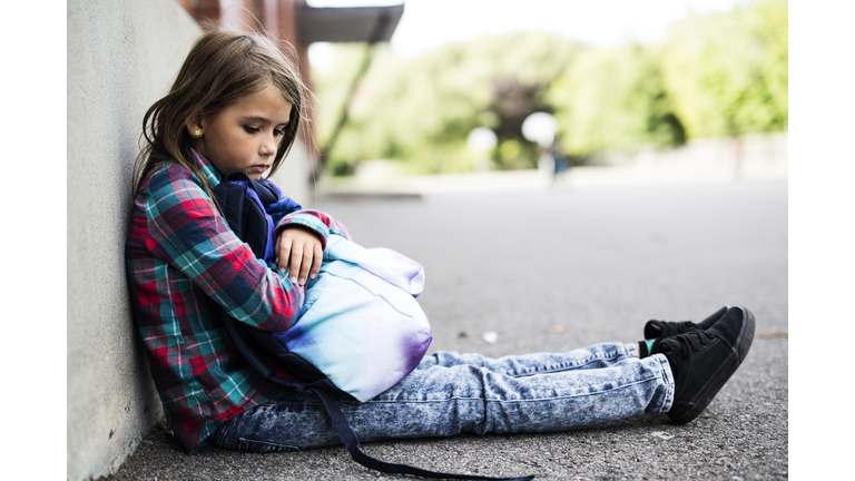 primary student depress at the school