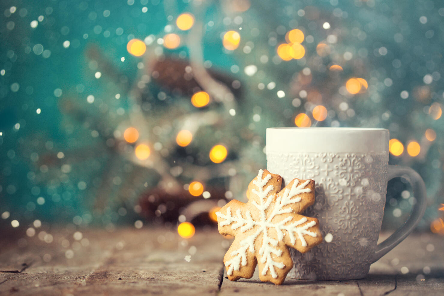 Christmas or New Year composition with cocoa, marshmallows, gingerbread cookies and christmas decorations