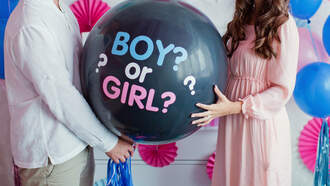 Couple Has Gender Reveal In Paris Dior Store With $6K Purse