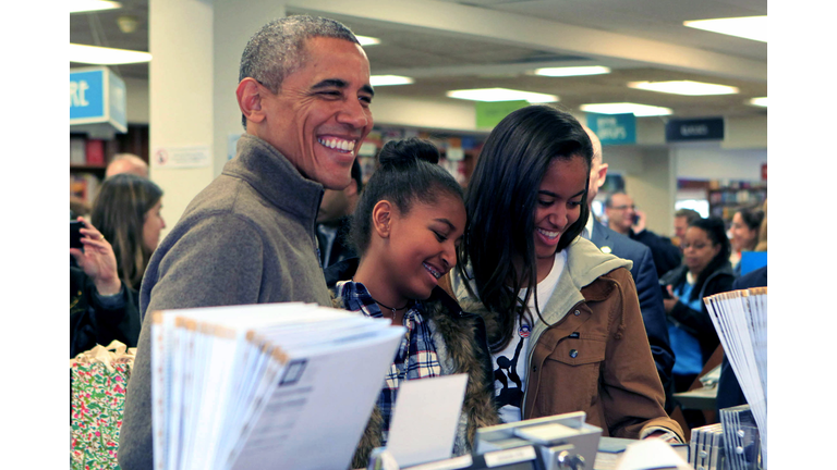 Obama Visits Local Bookstore On Small Business Saturday