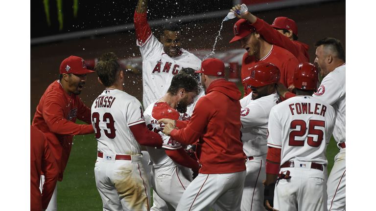 Chicago White Sox v Los Angeles Angels