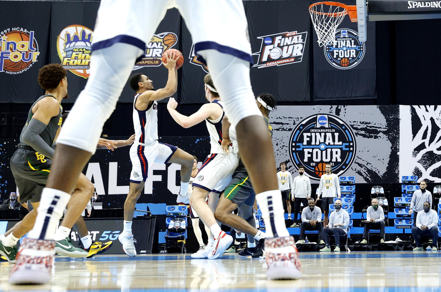 Baylor v Gonzaga