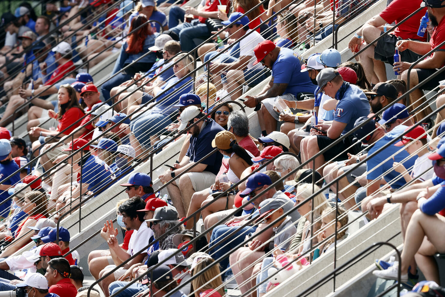 Texas Rangers allowing 100% capacity at stadium for opening day