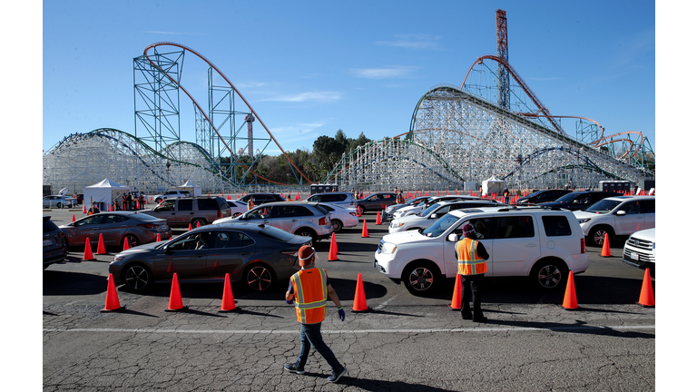 Major COVID-19 Vaccination Site Situated At Six Flags Parking Lot Near LA