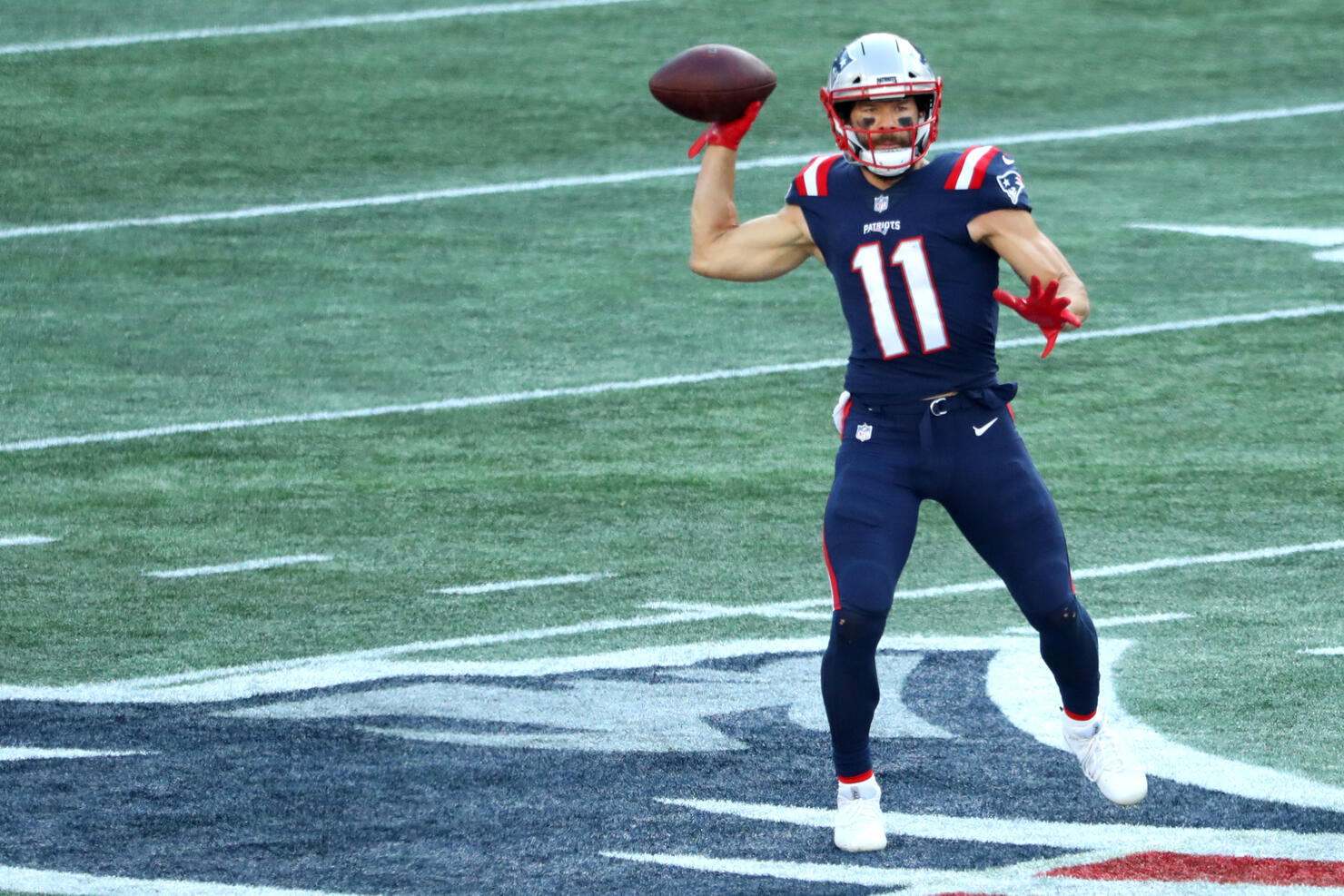 Denver Broncos v New England Patriots