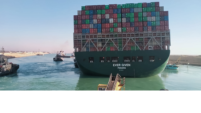 TOPSHOT-EGYPT-TRANSPORT-SUEZ-CANAL