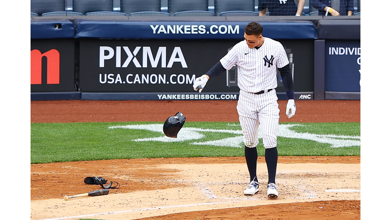 Yankees right fielder Aaron Judge shows his frustration after striking out to end the 5th inning Sunday afternoon.