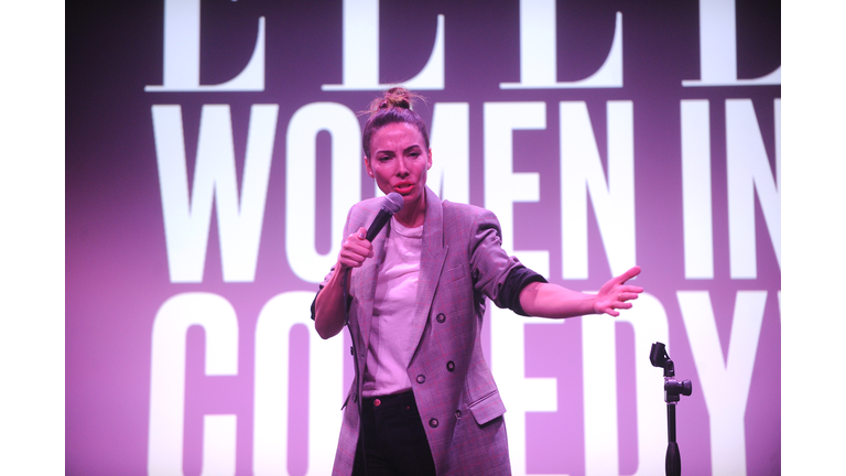 ELLE Hosts Women In Comedy Event With July Cover Star Kate McKinnon
