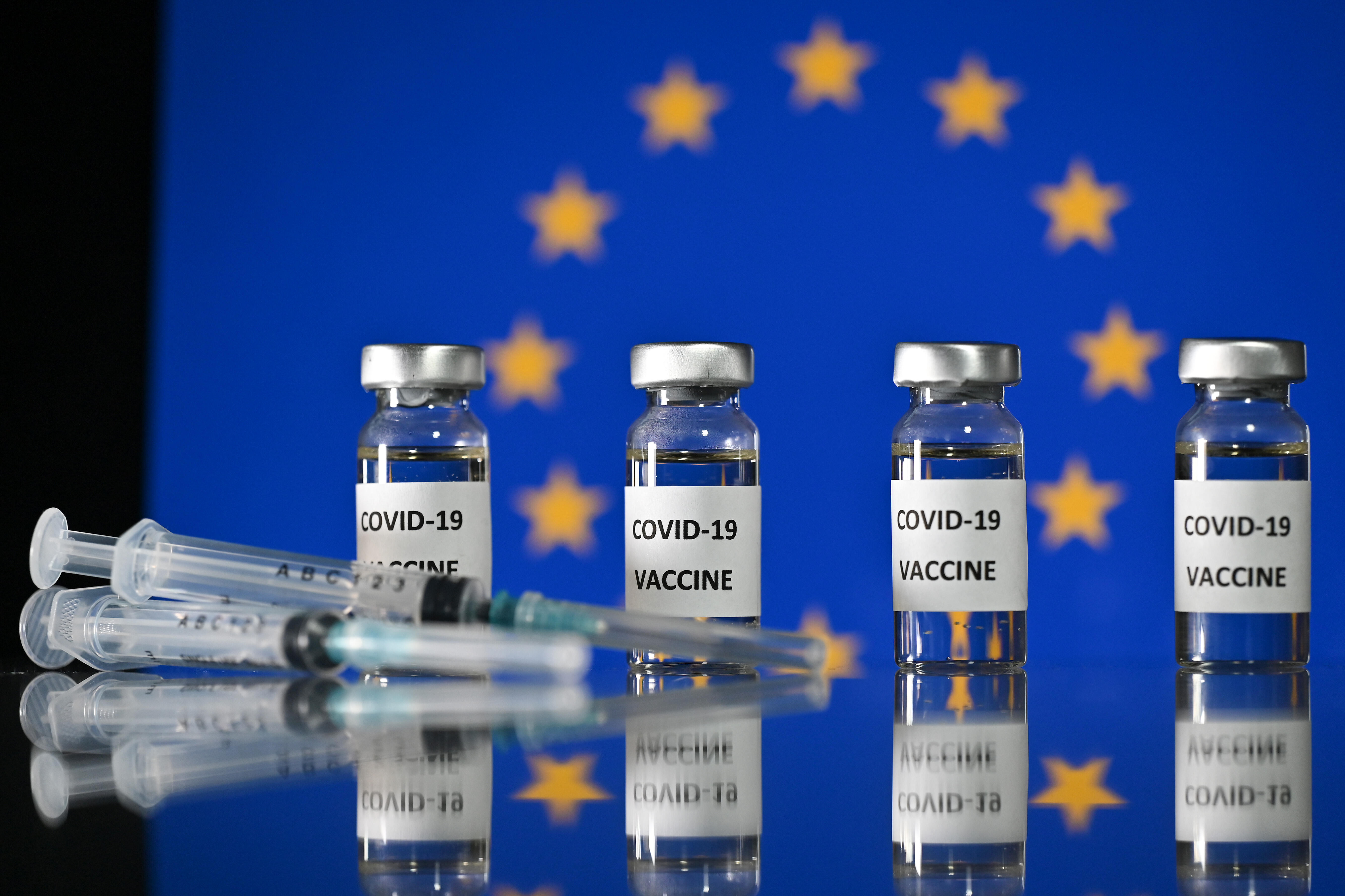 Европа ковид. Вакцина в Европе. Вакцинация в ЕС. Вакцина Евросоюза. Вакцины одобренные Евросоюзом.