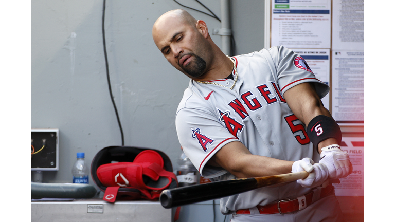 Los Angeles Angels v Seattle Mariners