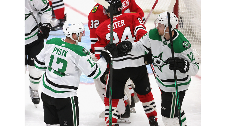 Dallas Stars v Chicago Blackhawks