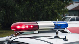 Cop Makes Delivery After Pregnant DoorDash Driver’s Car Hit