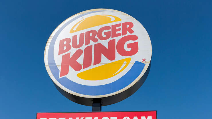 Food: Burger King’s New Chicken Sandwich “ChKing” is Almost Here! | 94. ...