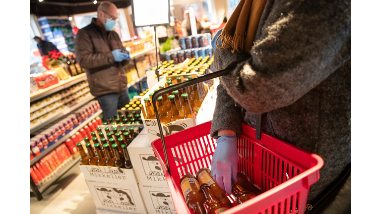 DENMARK-CONSUMERS-RETAIL-FOOD-SURPLUS-SUPERMARKET