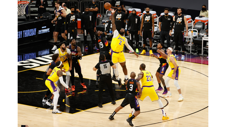 Los Angeles Lakers v Phoenix Suns - Game Two
