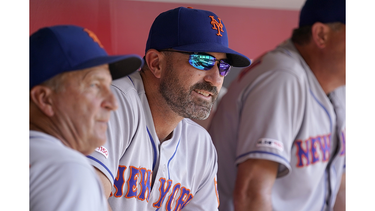 Mickey Callaway (Photo by Bryan Woolston/Getty Images)