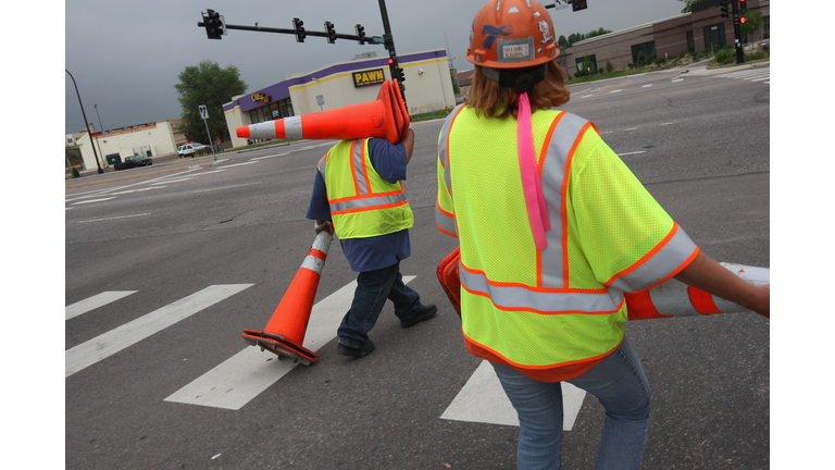 ROAD ALERT in Bradenton:  3rd Ave West is Closed for Road Resurfacing