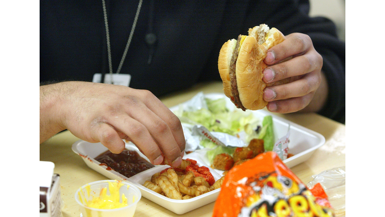 Chicago School Officials Address Junk Food