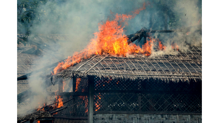 Kind Strangers in Michigan Help Newlyweds After a Fire Started at Reception