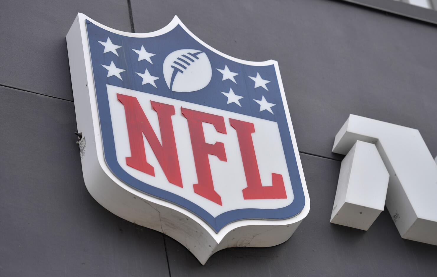 US-NFL-AMFOOT-VIRUS-HEALTH