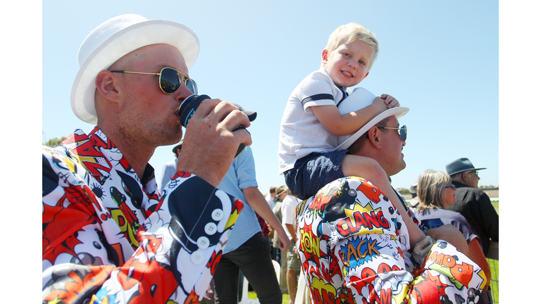 Racegoers Attend Kangaroo Island Cup Day