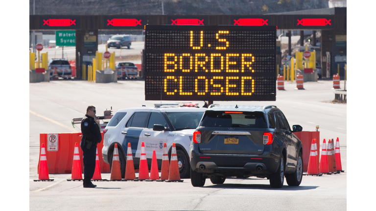 CANADA-US-VIRUS-HEALTH-BORDER